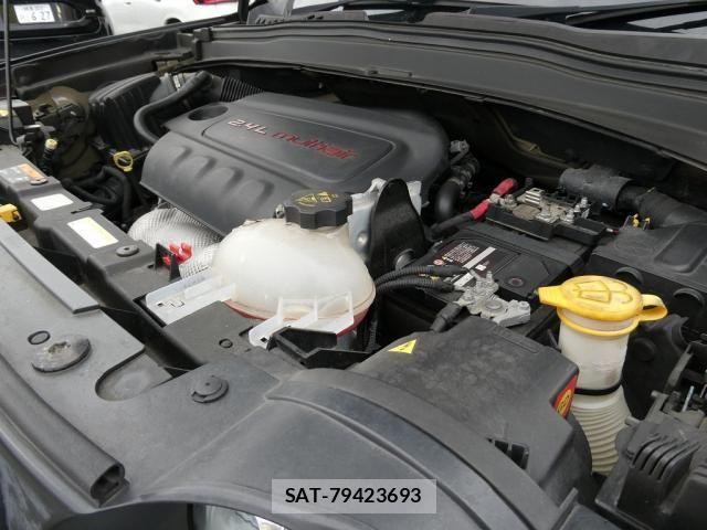 Jeep RENEGADE 2016-04 7220063-28