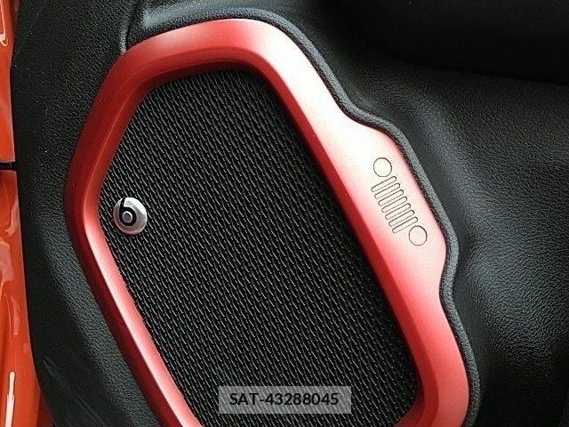 Jeep RENEGADE 2017-09 7358206-28