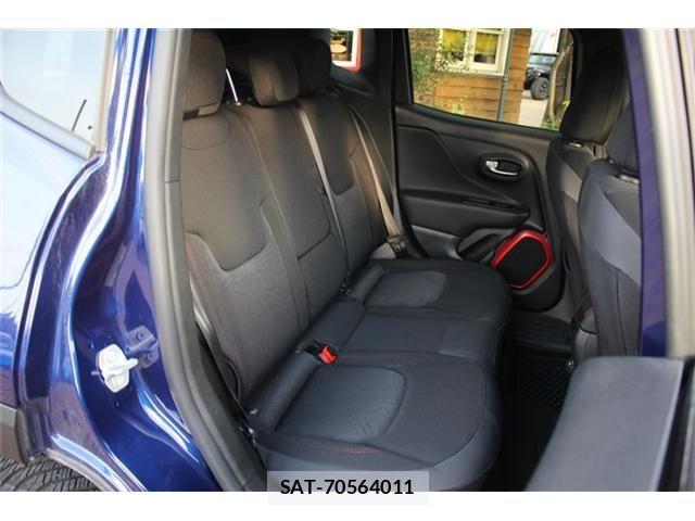 Jeep RENEGADE 2019-07 7617244-13