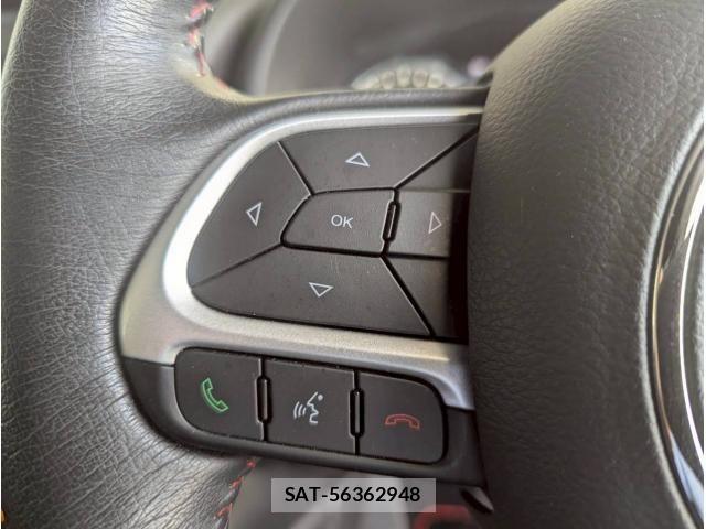 Jeep RENEGADE 2017-07 8130704-21