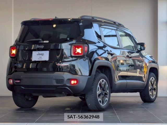 Jeep RENEGADE 2017-07 8130704-7