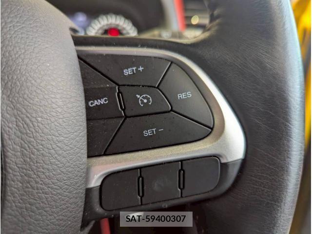 Jeep RENEGADE 2018-07 8130703-18
