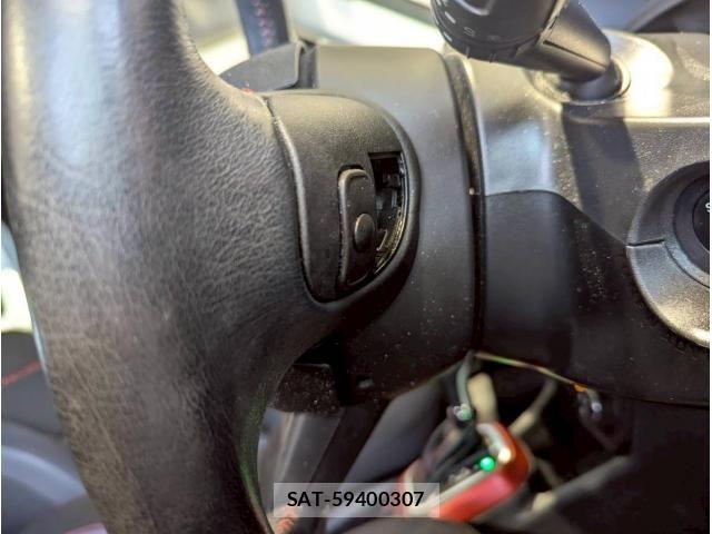 Jeep RENEGADE 2018-07 8130703-22