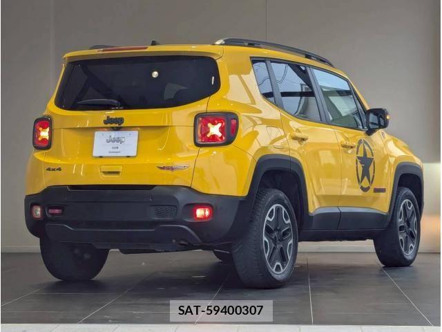 Jeep RENEGADE 2018-07 8130703-6