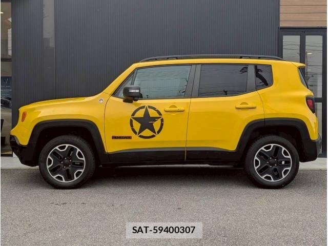 Jeep RENEGADE 2018-07 8130703-7