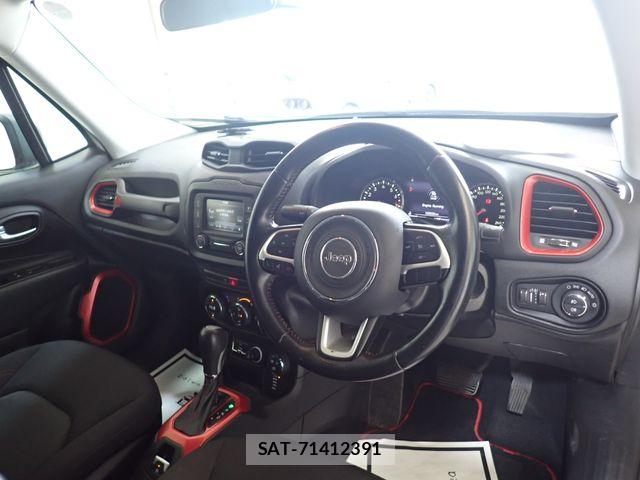 Jeep RENEGADE 2017-10 8158617-1
