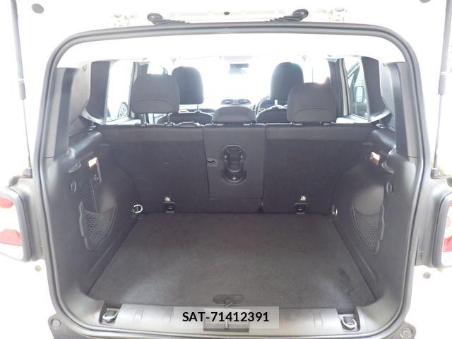 Jeep RENEGADE 2017-10 8158617-22