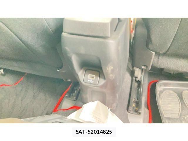 Jeep RENEGADE 2019-07 8230443-13