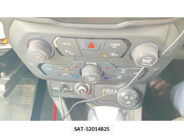 Jeep RENEGADE 2019-07 8230443-24