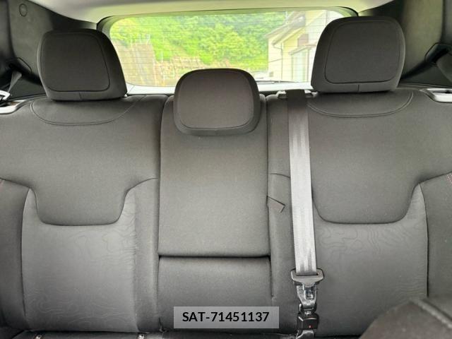 Jeep RENEGADE 2016-10 8314914-10