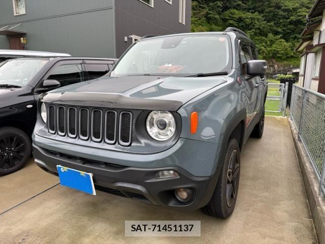 Jeep RENEGADE 2016-10 8314914-1