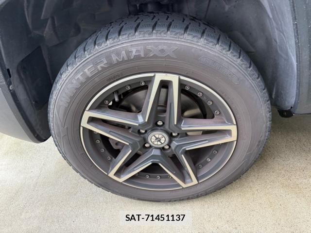 Jeep RENEGADE 2016-10 8314914-27