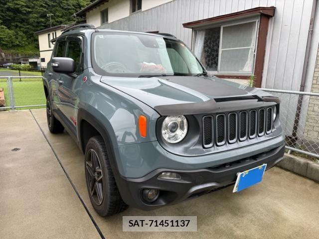 Jeep RENEGADE 2016-10 8314914-2