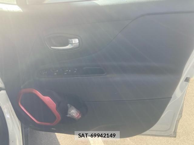 Jeep RENEGADE 2020-06 8371750-14