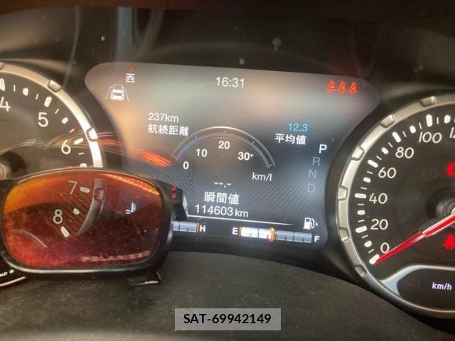 Jeep RENEGADE 2020-06 8371750-19