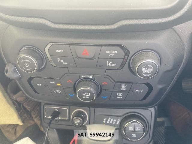 Jeep RENEGADE 2020-06 8371750-24