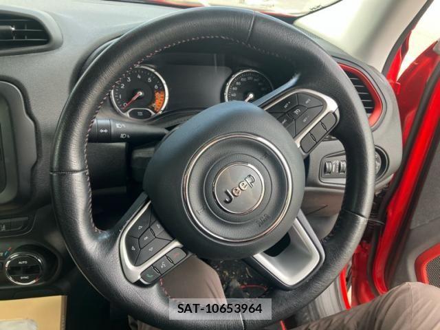 Jeep RENEGADE 2015-10 8562238-9