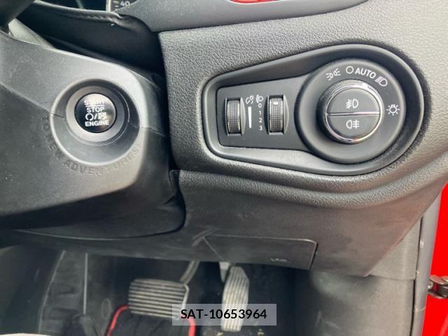 Jeep RENEGADE 2015-10 8562238-15