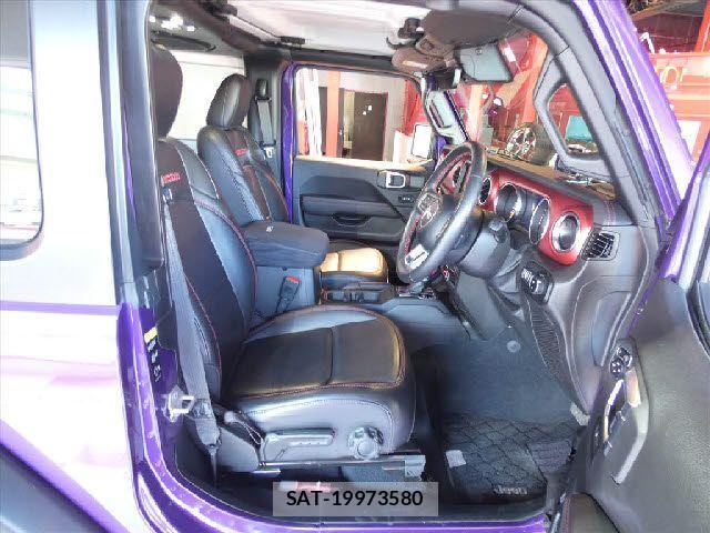 Jeep WRANGLER 2023-06 820421-11