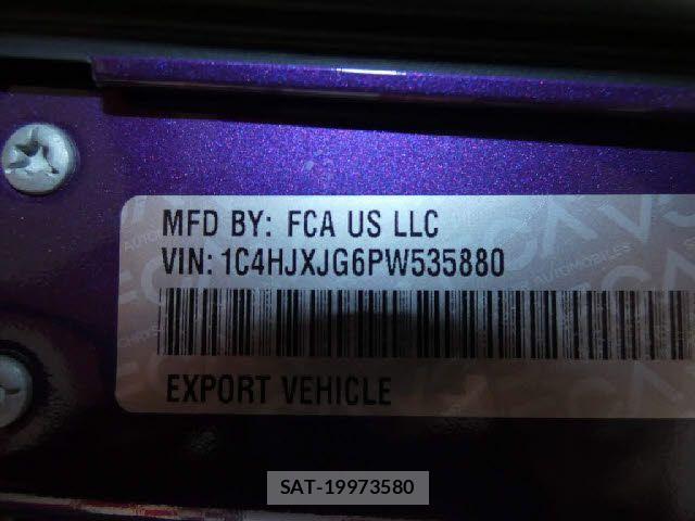 Jeep WRANGLER 2023-06 820421-29