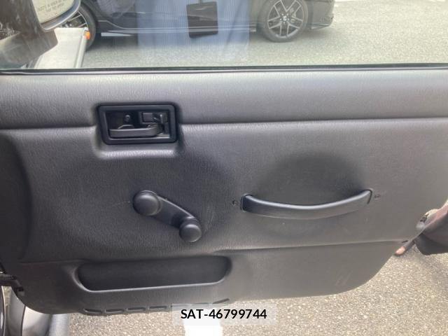 Jeep WRANGLER 2003-01 7327637-11