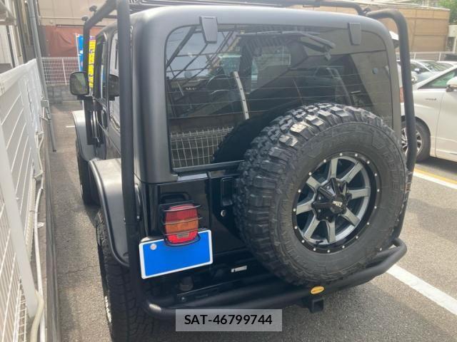 Jeep WRANGLER 2003-01 7327637-2