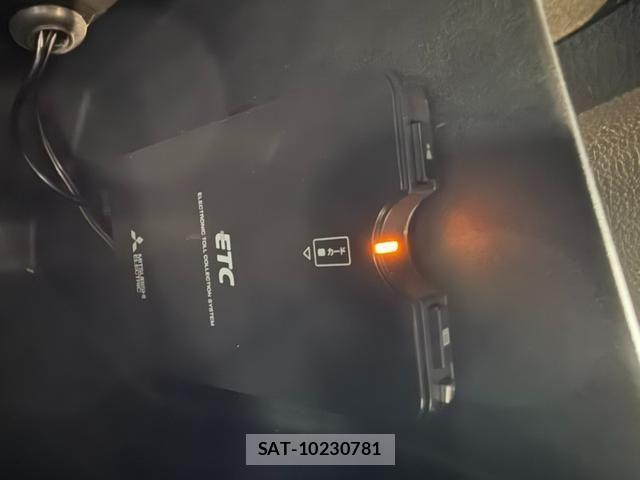 Jeep WRANGLER 2019-11 7392461-9