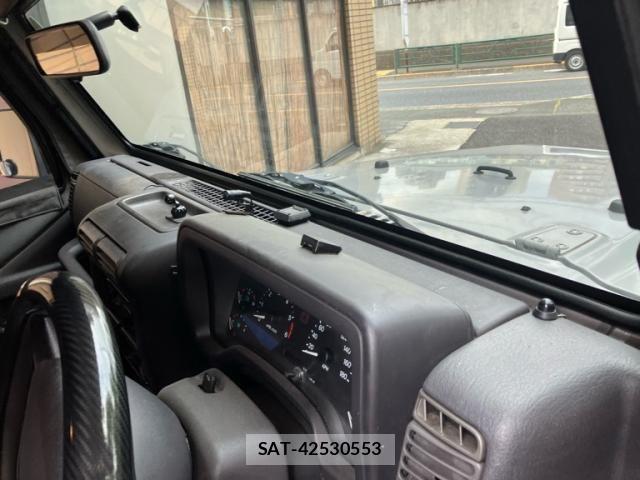Jeep WRANGLER 2001-05 7617246-9