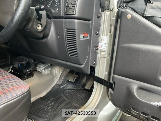 Jeep WRANGLER 2001-05 7617246-15