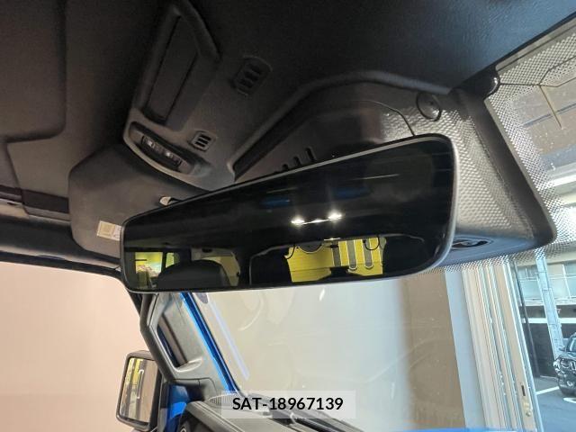 Jeep WRANGLER 2021-08 8130711-23