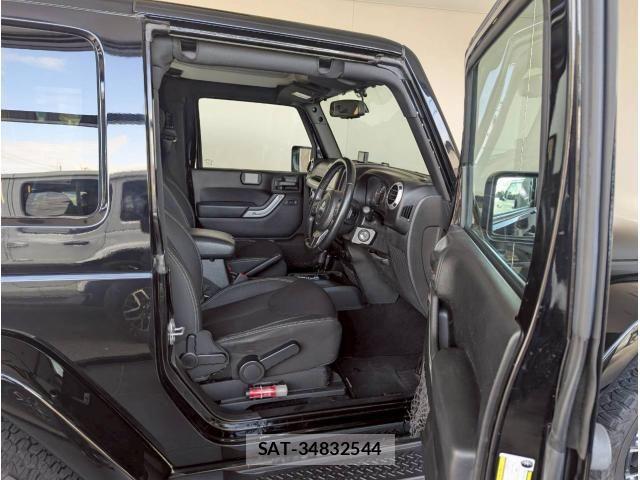 Jeep WRANGLER 2017-03 8130712-9