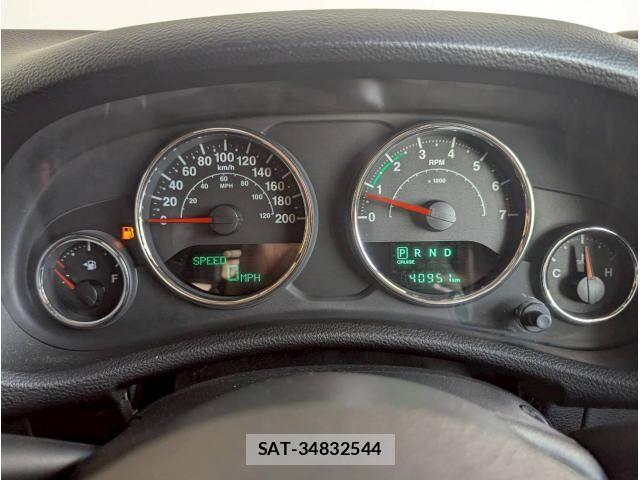 Jeep WRANGLER 2017-03 8130712-24