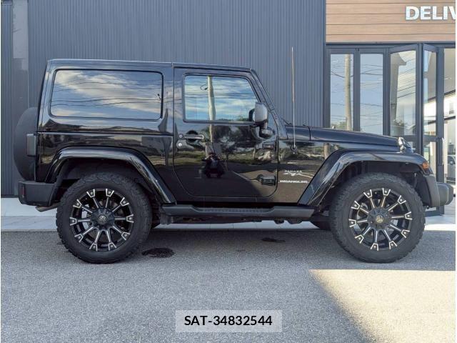 Jeep WRANGLER 2017-03 8130712-8