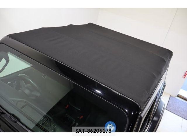 Jeep WRANGLER 2019-06 8871223-14
