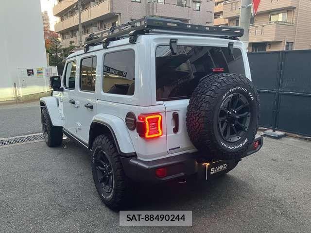Jeep WRANGLER 2022-12 520288-12
