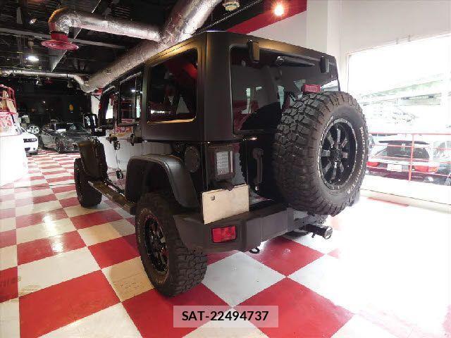 Jeep WRANGLER 2016-05 820423-6