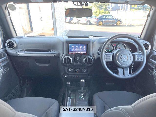 Jeep WRANGLER 2015-11 1186749-1