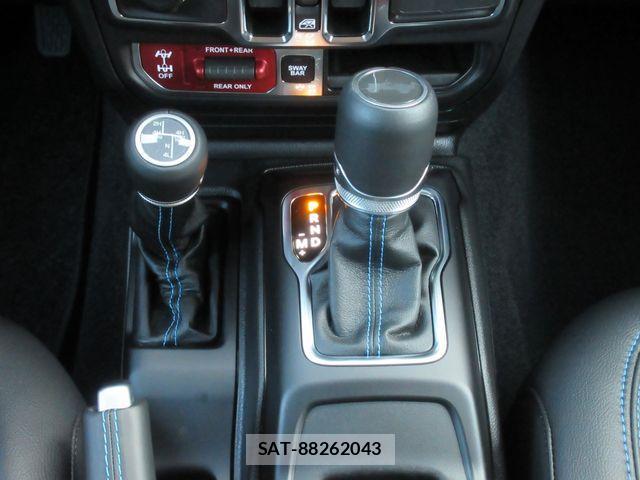 Jeep WRANGLER 2025-01 1302367-29