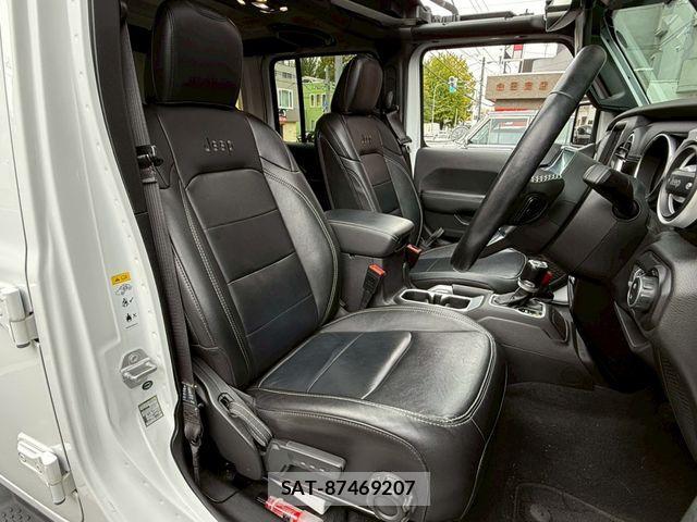 Jeep WRANGLER 2020-01 1361972-9