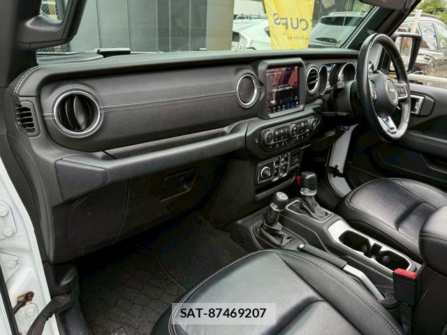 Jeep WRANGLER 2020-01 1361972-8