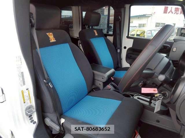 Jeep WRANGLER 2010-08 1489291-9