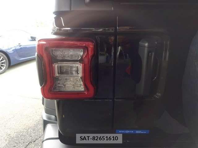 Jeep WRANGLER 2022-05 1489295-15