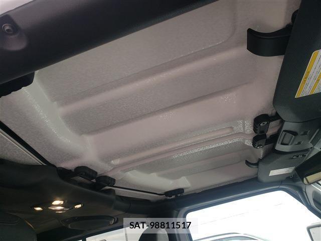 Jeep WRANGLER 2020-03 1660962-15