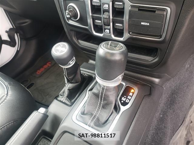 Jeep WRANGLER 2020-03 1660962-21