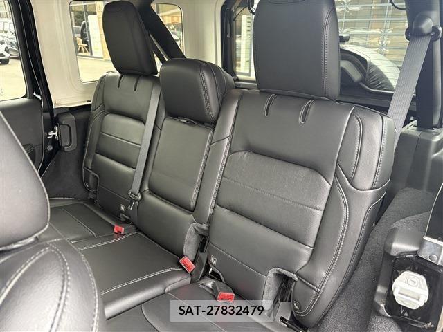 Jeep WRANGLER 2020-01 1693702-17