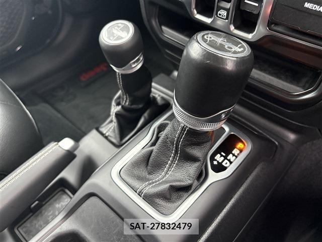 Jeep WRANGLER 2020-01 1693702-28