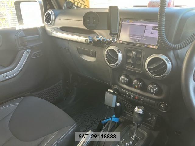 Jeep WRANGLER 2014-03 1932344-24