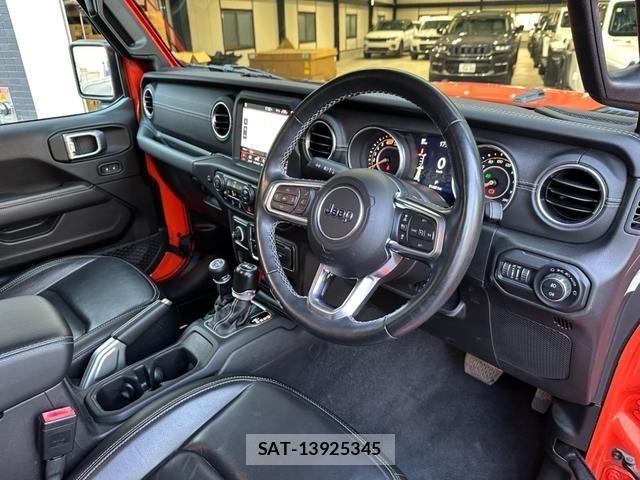 Jeep WRANGLER 2020-08 4961099-1