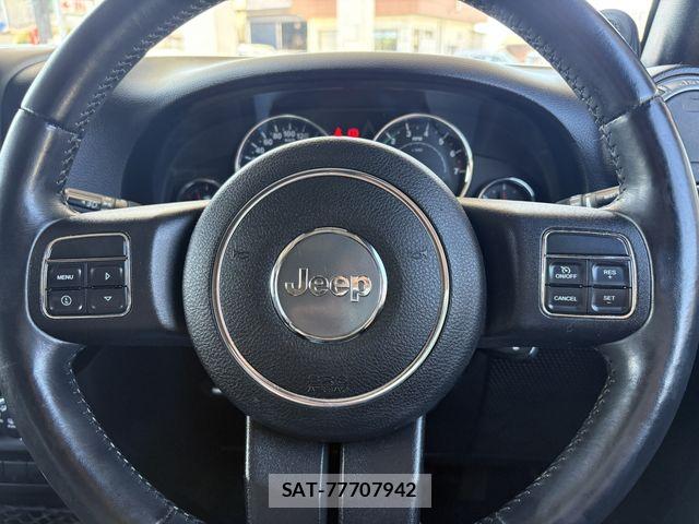 Jeep WRANGLER 2013-05 5869859-13