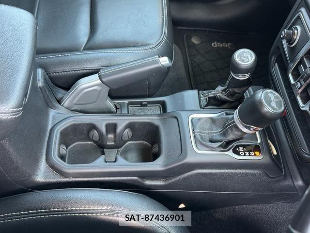 Jeep WRANGLER 2021-03 6001615-23